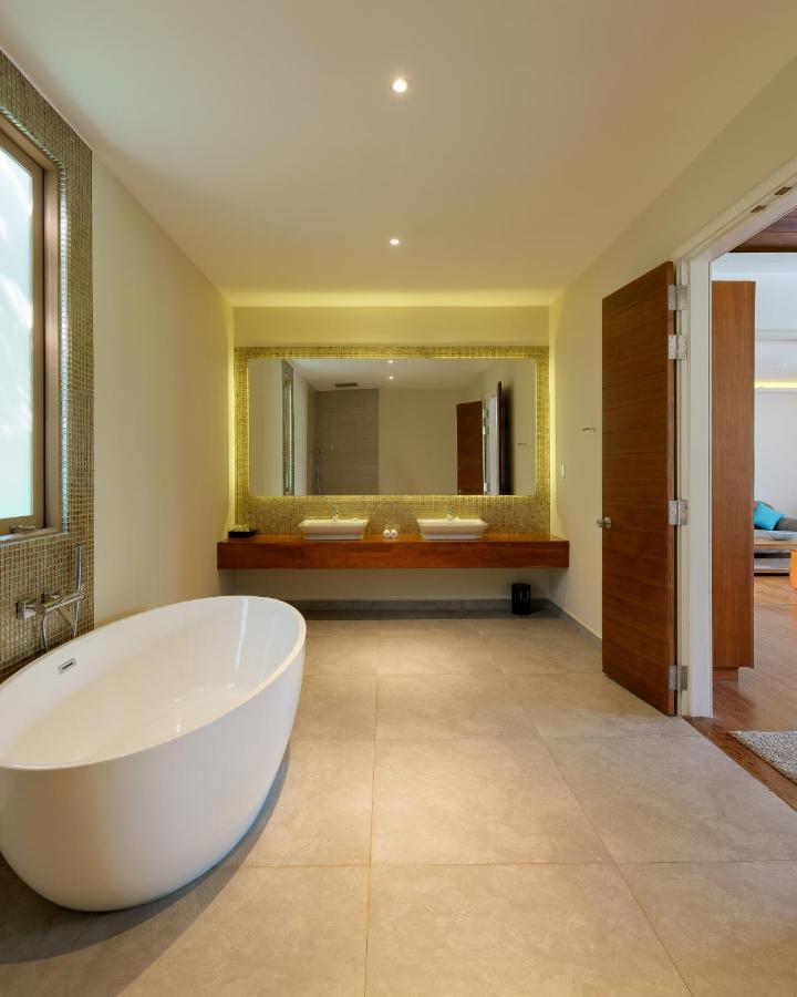 Aprota Villas Arugambay Baie d'Arugam Extérieur photo